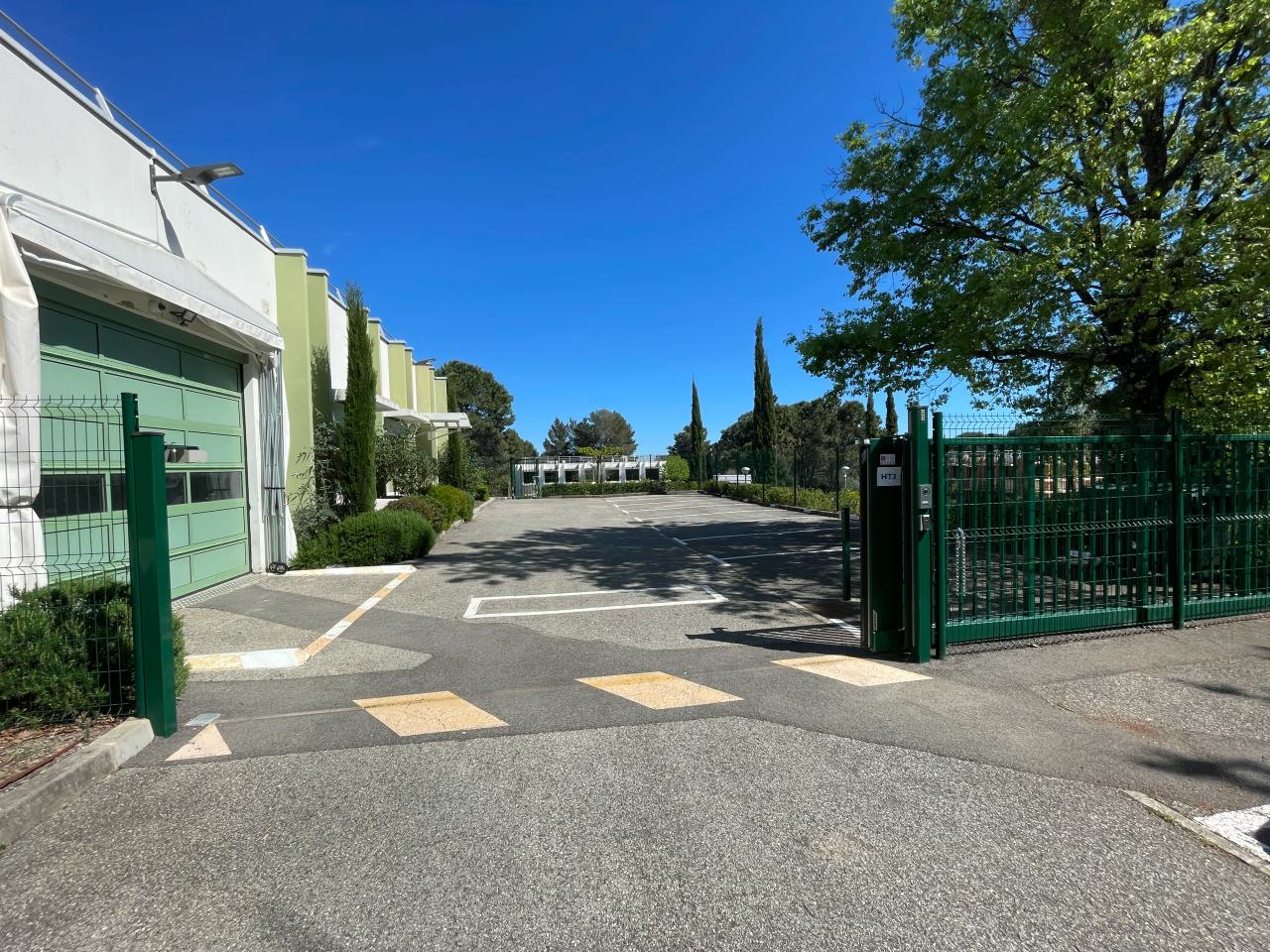 Local d'activité Sophia Antipolis 634m² Location local d'activité Sophia Antipolis Alpes-Maritimes OLACT2427253 2